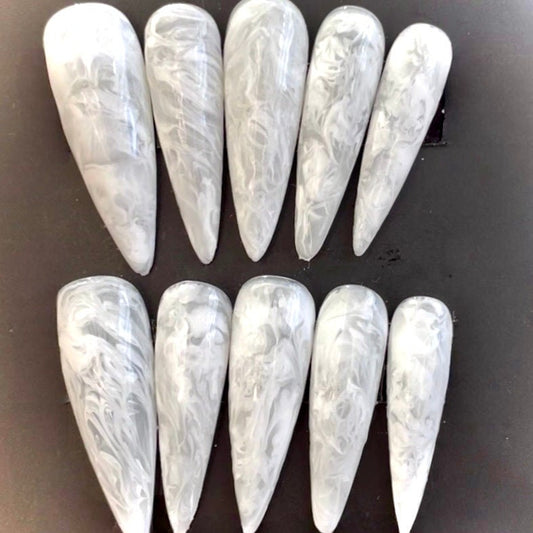 Achieve Your Dream Nails with Art Nail Press On - Easy, Affordable and Fashionable!